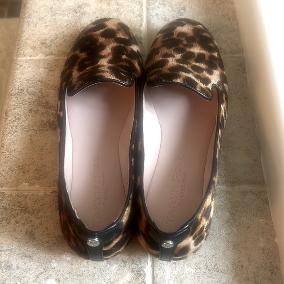 Taryn Rose Bryana leopard haircalf loafers- size 6 - Picture 3 of 5